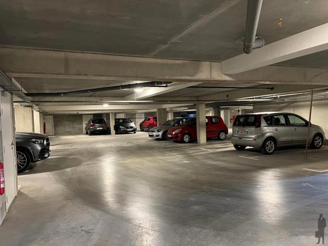 3 Autostaanplaatsen in ondergrondse parkeergarage te Lille-Gierle 5