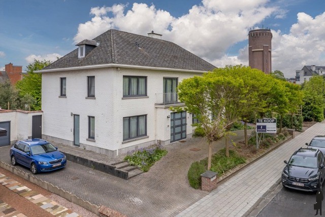 Charmante villa met garage gelegen te Willebroek 25