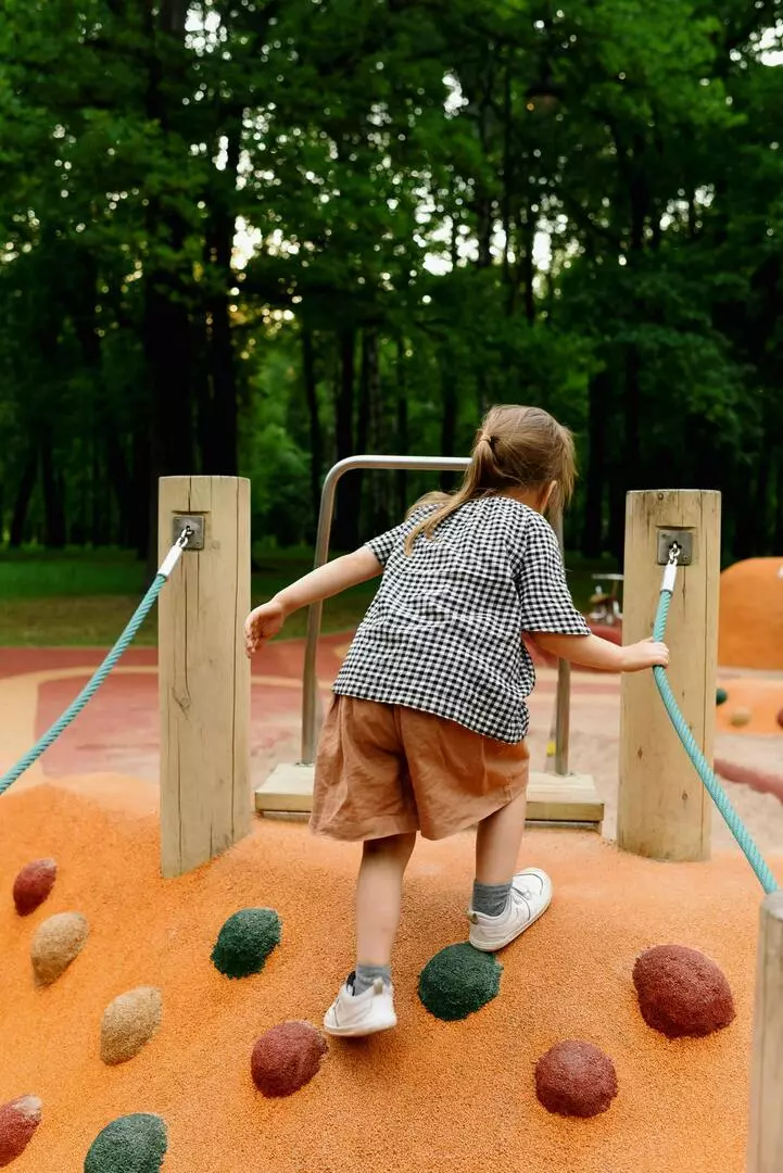 Borsbeek kind in speeltuin
